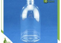 Plastic containers are the standard matching of skin care produc